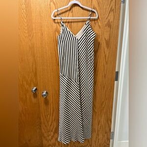 Bananan Republic Striped Black and White Maxi Dress